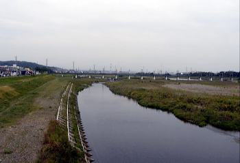 ֌ˋ瑽̏㗬Ղށ@i'09.9.19A10:25j